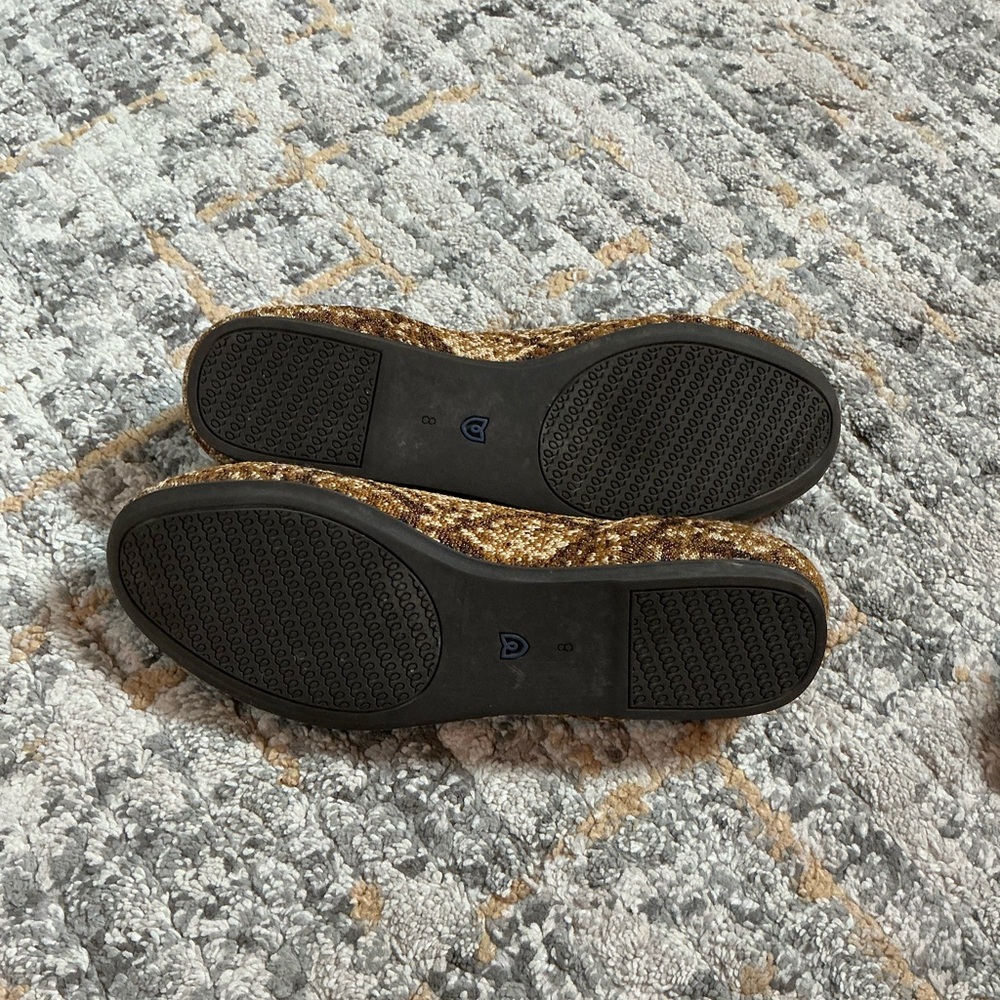 ROTHY’S LOAFER IN BRONZE PYTHON! EUC! SIZE 8 - image 9